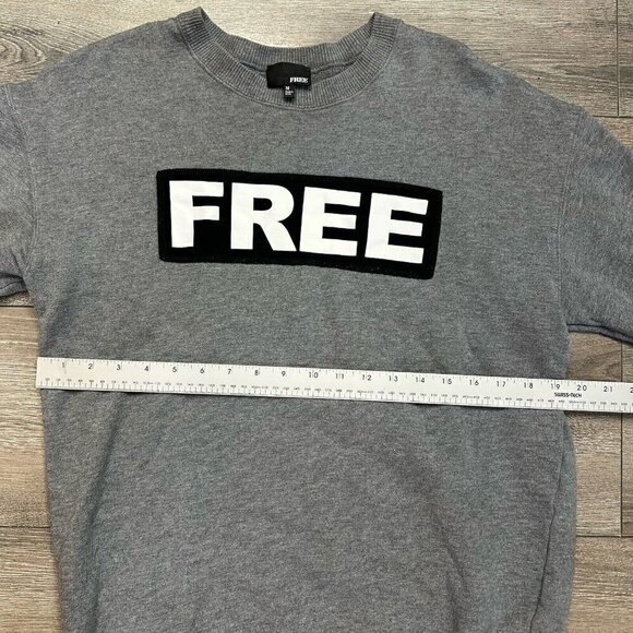 Aritzia Wilfred Free Cozy Crewneck Size M Sweatshirt Logo - Picture 4 of 5